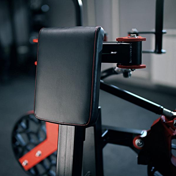 Seated Rear Delt - plate loaded